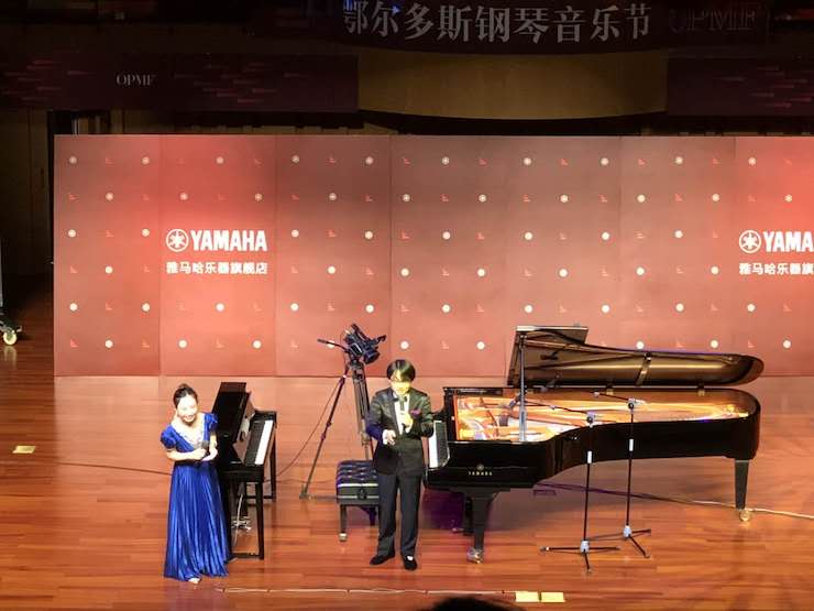 凯发k8国际艺术家宋思衡“80后的时光机”多媒体音乐会内蒙古巡演圆满落幕